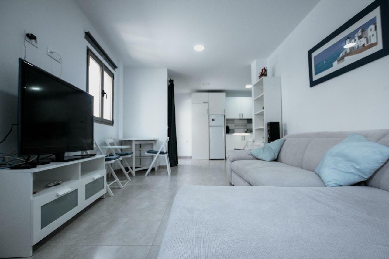 Edificio Arinaga Golden Apartment Екстериор снимка