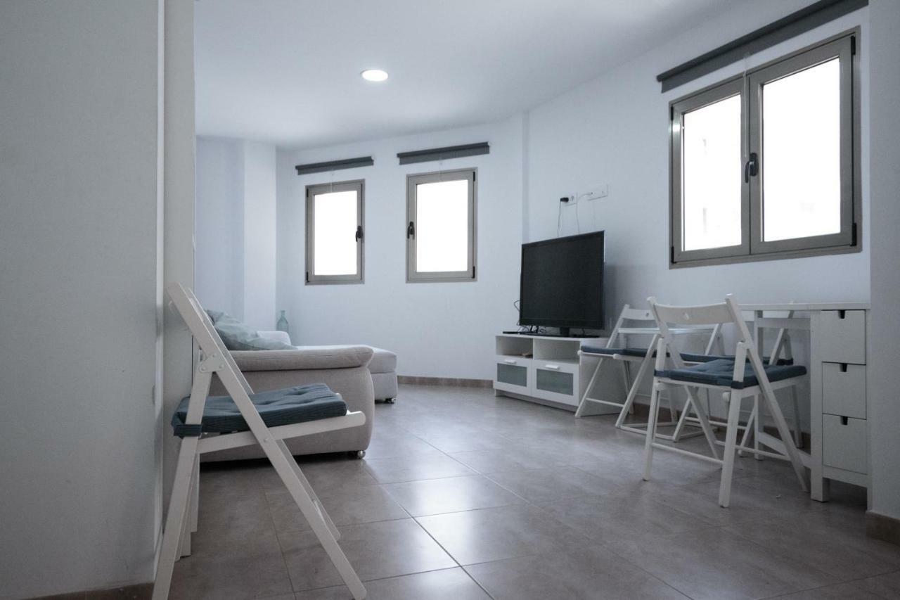 Edificio Arinaga Golden Apartment Екстериор снимка