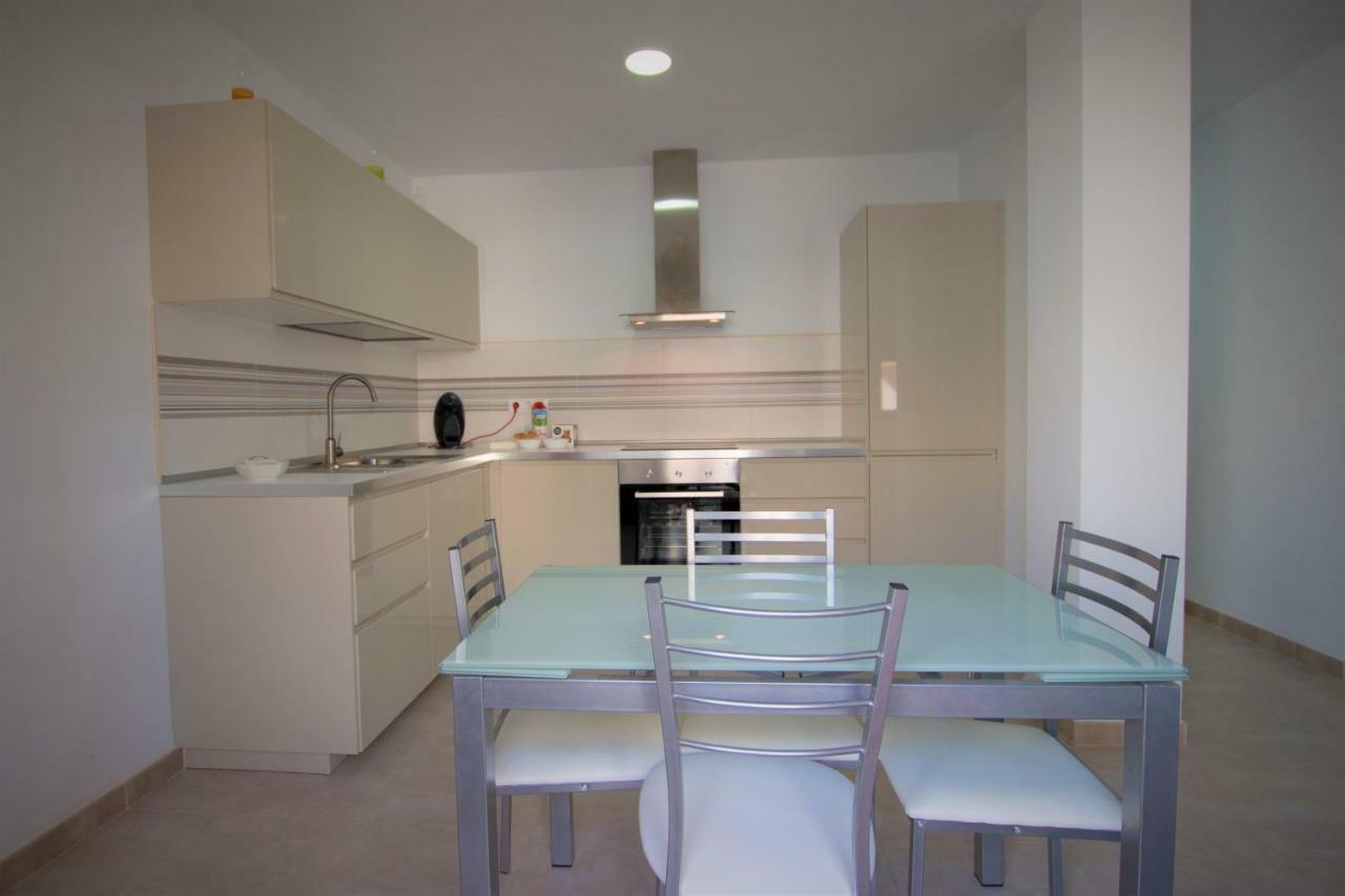 Edificio Arinaga Golden Apartment Стая снимка